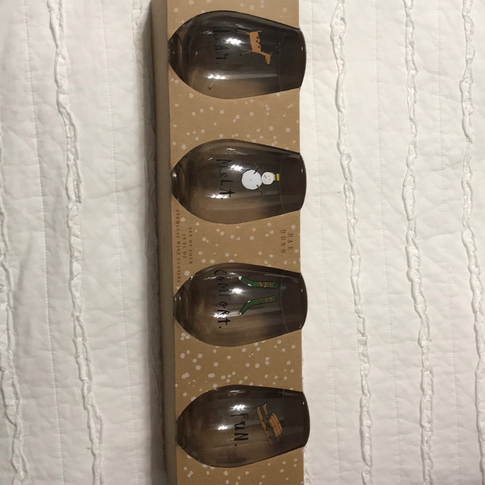 RAE DUNN STEMLESS WINE GLASSES SET OF 4